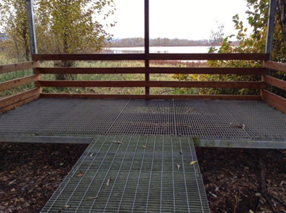 Metal grating at Bybee Lake covered viewpoint 2